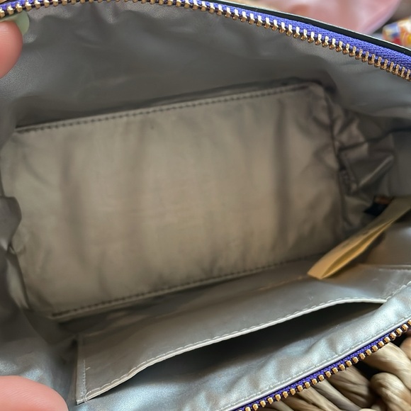 EUC kate spade abalene pouch - Picture 3 of 4